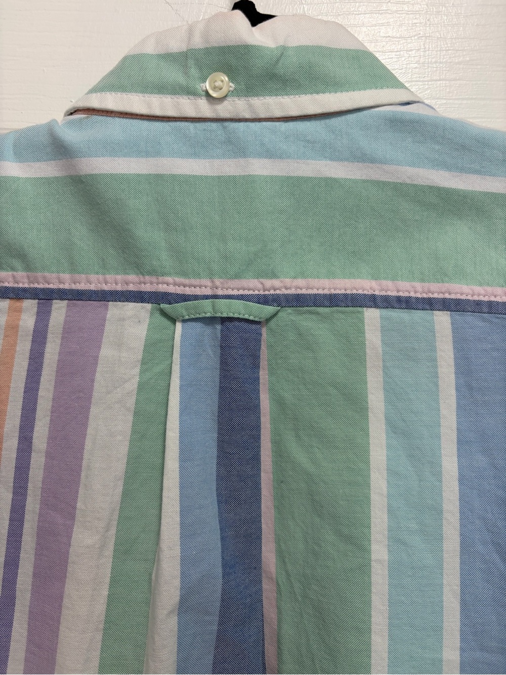 Izod Saltwater Pastel Multi-Stripe Button-Down Shirt - Light Green Blue Pink M - Picture 8 of 10